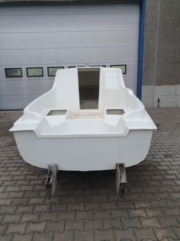 1119070-4 Boat Polo 5, hull