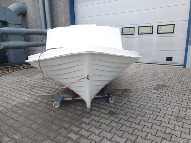 1119070-6 Boat Polo 5, hull