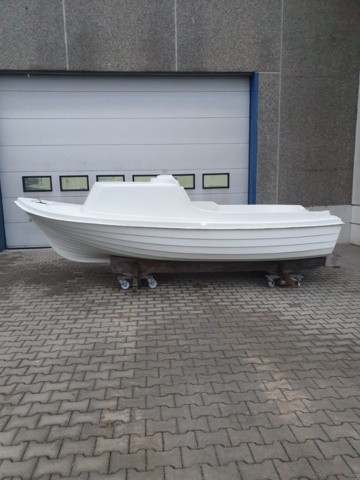 1119070-23 Boat Polo 5, hull