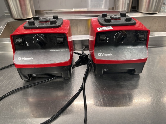1086105-2 Blenders 2 pcs Vitamix Drink Machine Advance