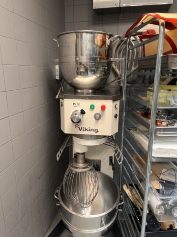 1086101-4 Dough mixer Viking