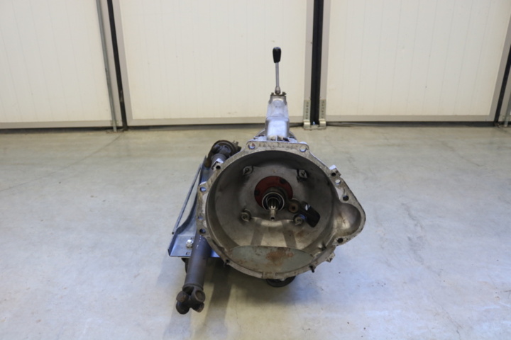 1211114-4 Växellåda M41 med överväxel. Volvo P1800 -61 JENSEN