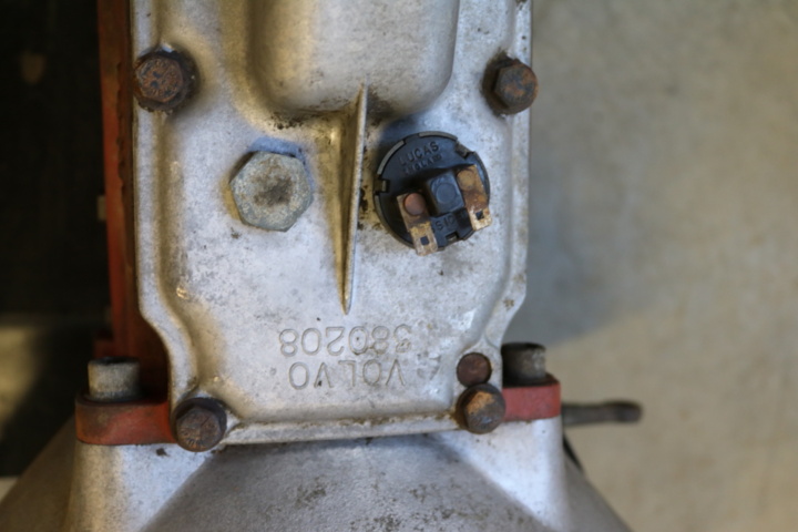 1211114-10 Växellåda M41 med överväxel. Volvo P1800 -61 JENSEN