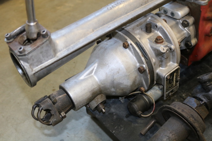 1211114-15 Växellåda M41 med överväxel. Volvo P1800 -61 JENSEN