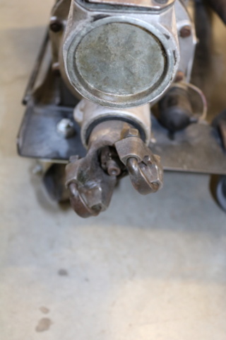 1211114-19 Växellåda M41 med överväxel. Volvo P1800 -61 JENSEN