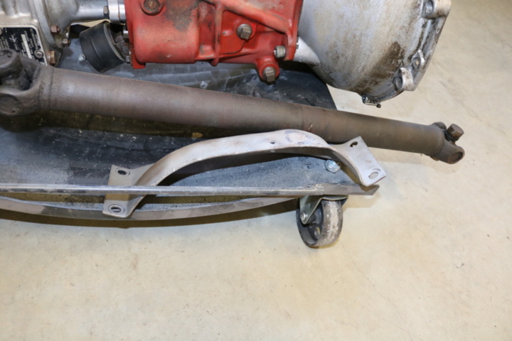 1211114-34 Växellåda M41 med överväxel. Volvo P1800 -61 JENSEN