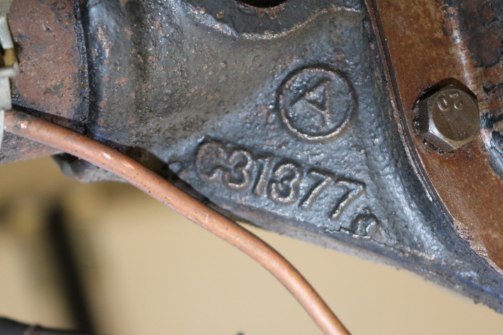 1211115-7 Rear axle Volvo P1800 -61 JENSEN