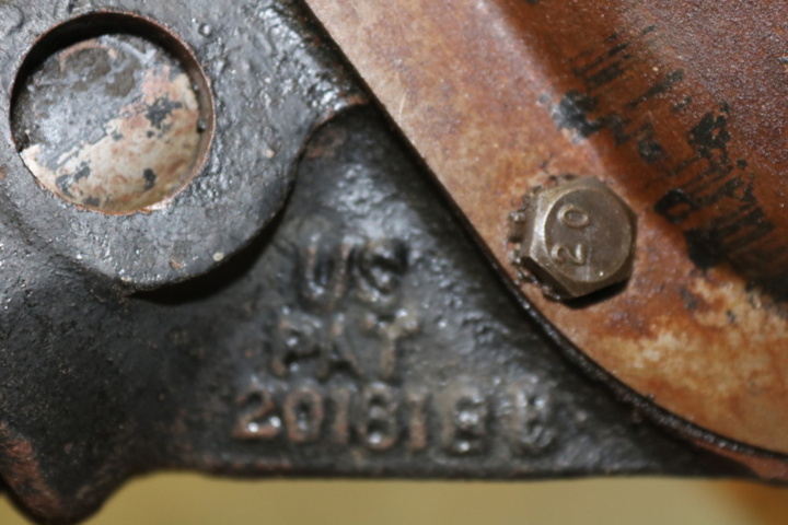 1211115-13 Rear axle Volvo P1800 -61 JENSEN