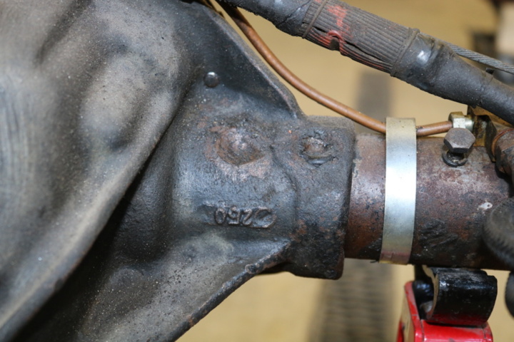 1211115-18 Rear axle Volvo P1800 -61 JENSEN