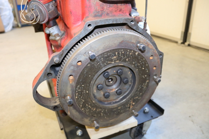 1211116-7 Engine Volvo P1800 -61 JENSEN