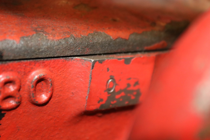 1211116-12 Engine Volvo P1800 -61 JENSEN