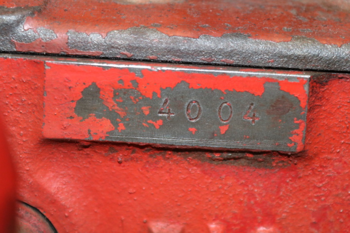 1211116-13 Engine Volvo P1800 -61 JENSEN