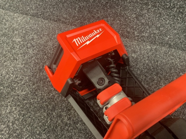 1216094-7 Work light Milwaukee M18 SAL-0