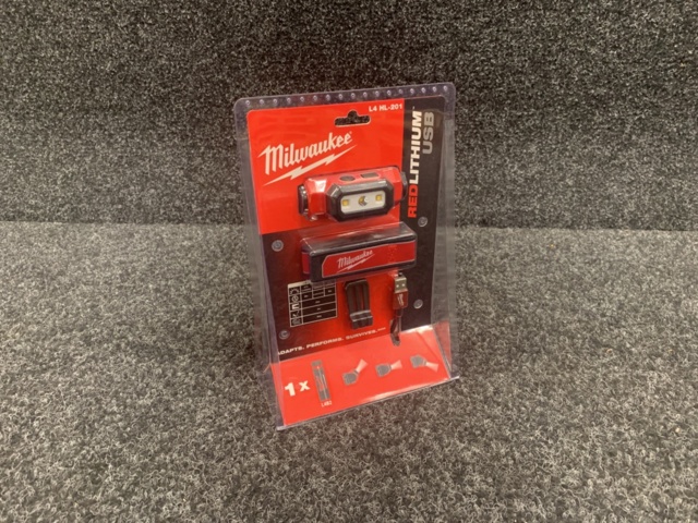 1216100-2 Pannlampa Milwaukee L4HL-201