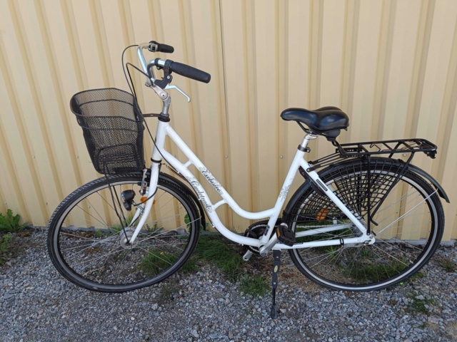 1130791-2 28" Women's bike Cycletrack