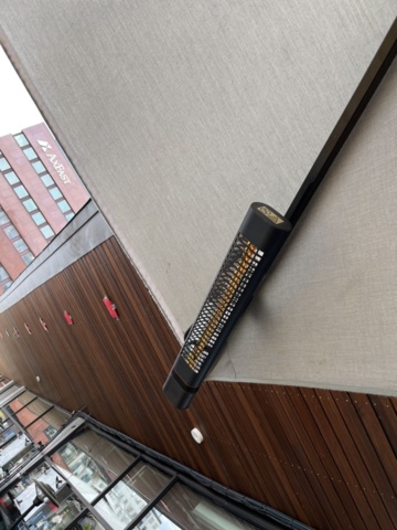 1086063-11 Parasol with mounted heating lamps 4 pcs - Caravita