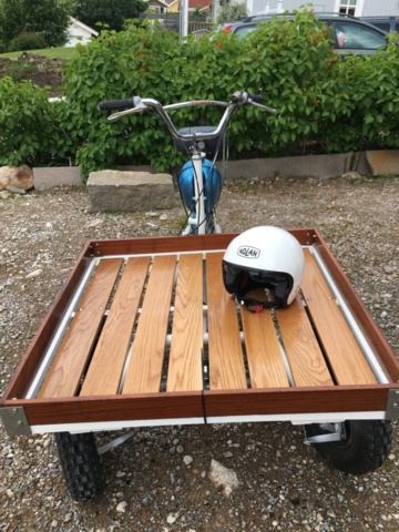 1216070-11 Puck Packy flakmoped