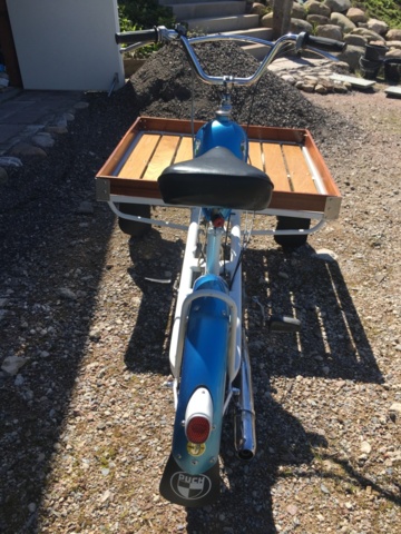 1216070-3 Puck Packy flakmoped