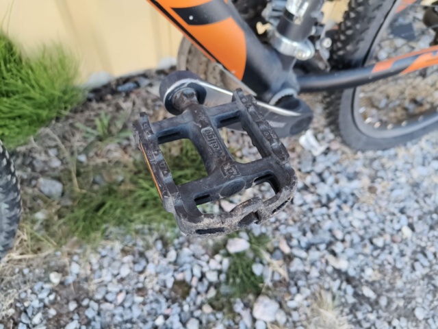 1129561-16 Mountain bike Scott Aspect 680