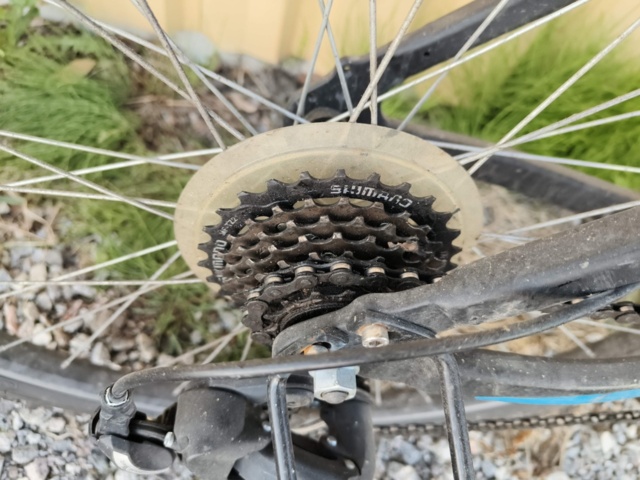 1129564-23 Bicycle BTWIN RockRider 340 26"