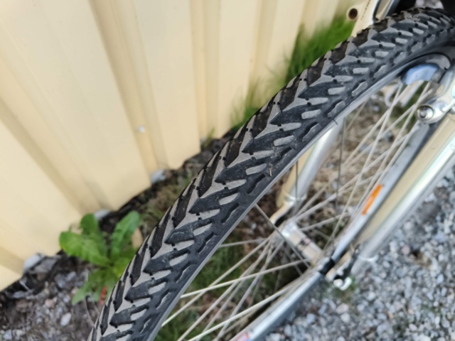 1129568-4 Bicycle Merida Domnator