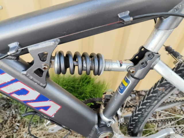 1129568-12 Bicycle Merida Domnator