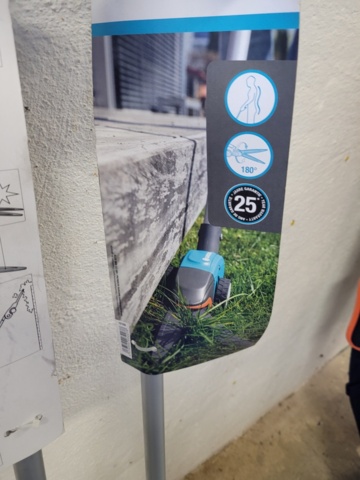 1179839-3 GARDENA Långskaft Gräsklippare (4st)