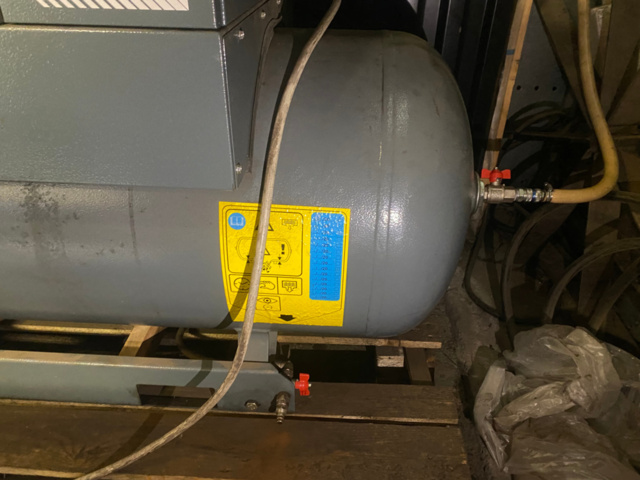 1216729-4 Screw compressor Atlas Copco G7 -2017