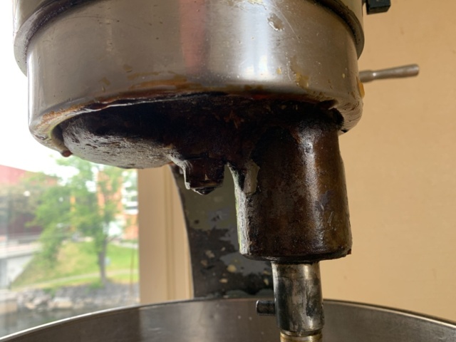 1068536-10 Dough mixer planetary mixer Hobart J60