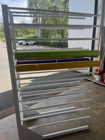 Foil rack for storing rolls - PS Auction - We value the future ...