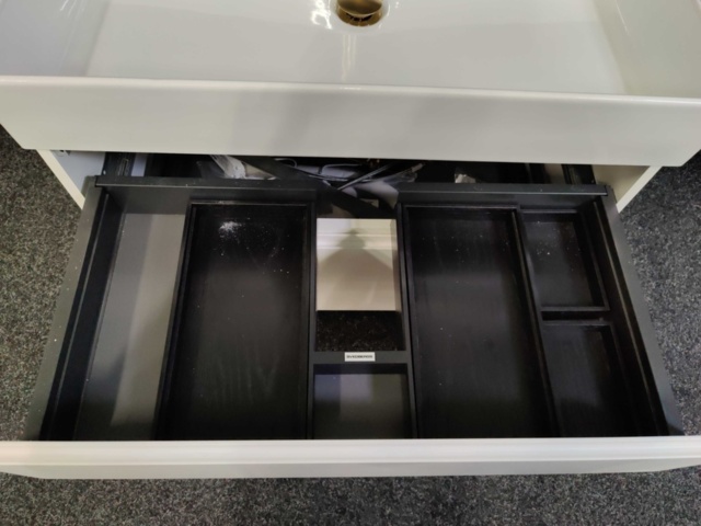 1217624-10 Kommod Svedbergs Forma med spegelskåp Svedbergs Hamra