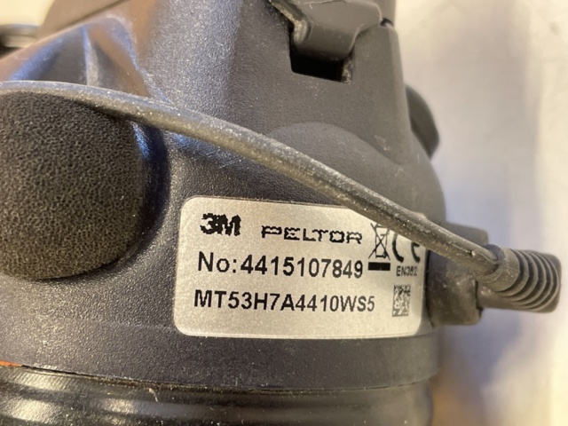 1211146-5 3M Peltor kåpor