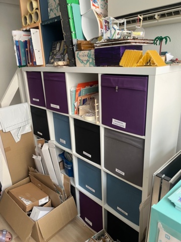 1218660-4 Larger lot with Cribble Craft wooden toys, as well as furnishings, accessories, machines and more