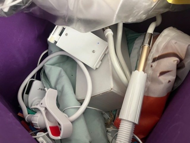 1218660-19 Larger lot with Cribble Craft wooden toys, as well as furnishings, accessories, machines and more