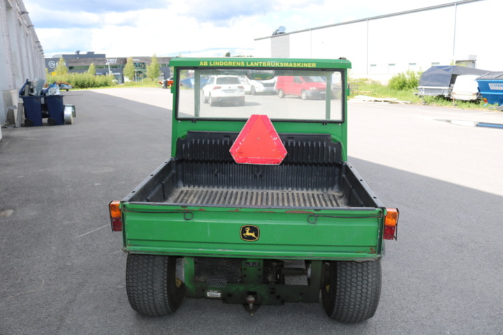 1211154-6 John Deere Gator 4x2 from 2004