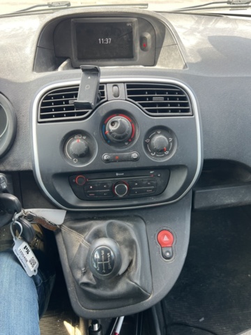1205408-32 Renault Kangoo Express -2018