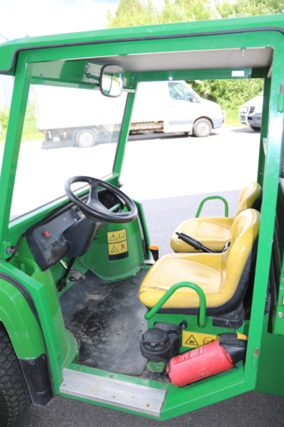 1211154-40 John Deere Gator 4x2 from 2004