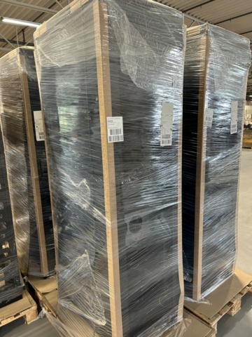 1216441-1 Rack cabinet Energyhub XL 42U with Inverter Ferroamp XL 28kW