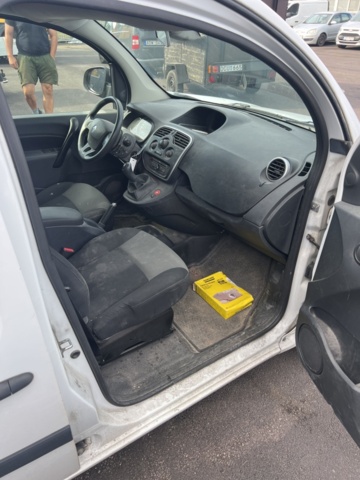 1205406-17 Renault Kangoo Express -2018