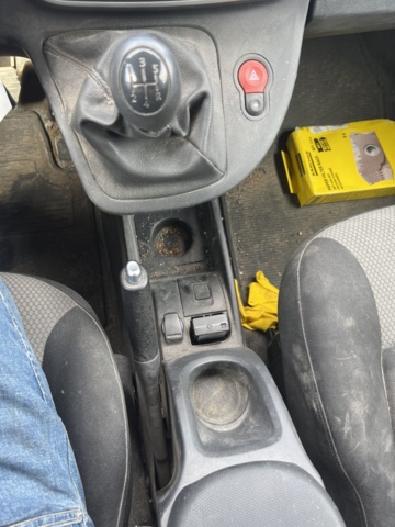 1205406-27 Renault Kangoo Express -2018