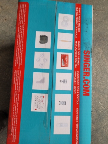 1179907-2 Singer Sewing Machine M1605