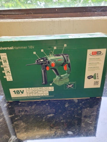 1179967-3 Bosch Universal Hammer 18v