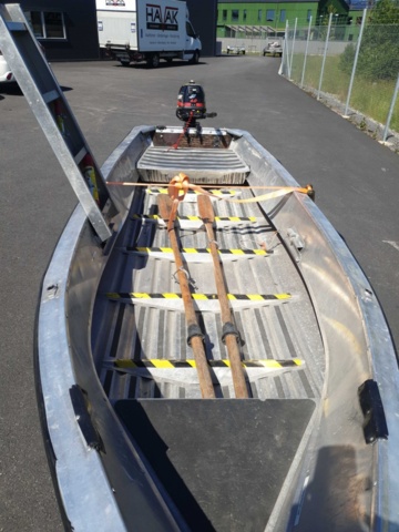 1035933-7 Buster aluminum boat on trailer and 4-stroke engine
