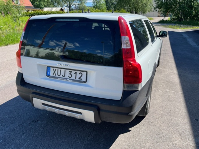 1216733-4 Volvo XC70 2.5T AWD - 2007