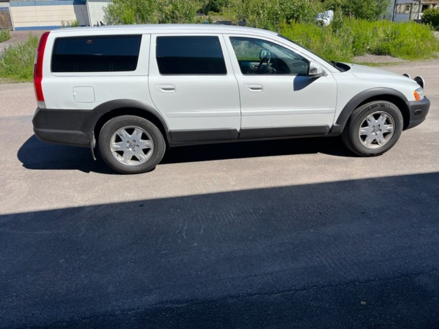 1216733-5 Volvo XC70 2.5T AWD - 2007