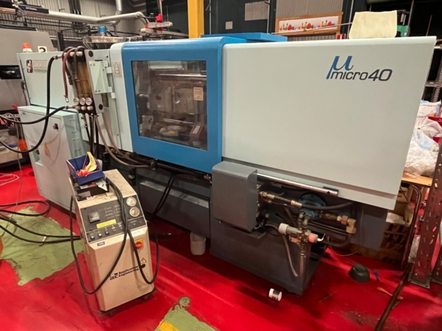 1145479-6 Plastic injection molding machine, Sandretto Micro 40