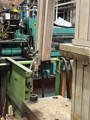 1145482-36 Plastic injection molding machine, Engel ES700/175
