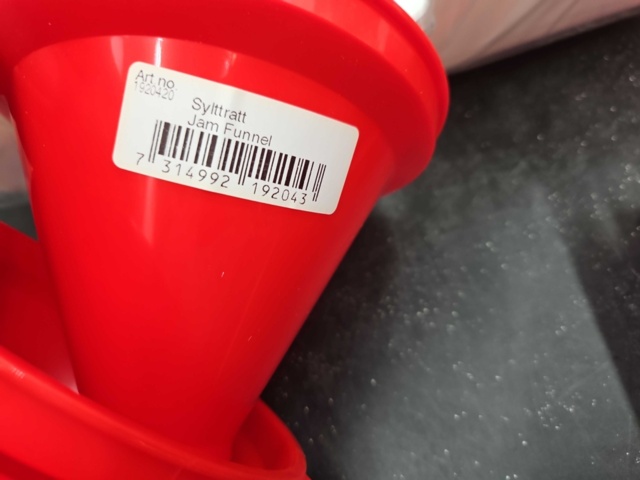 1218743-2 Assortment for berry pickers - Shipping included