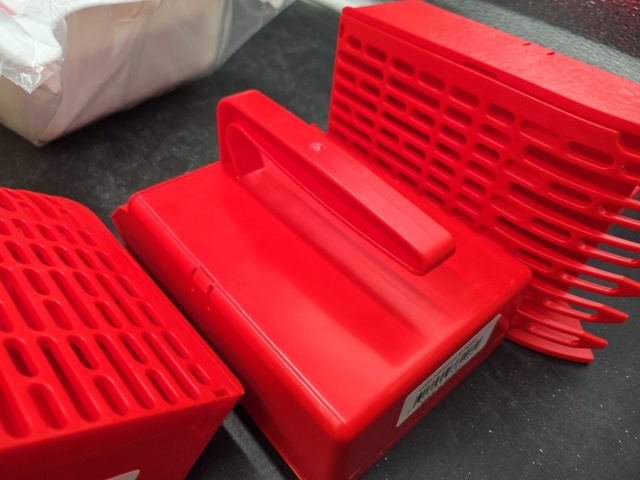 1218743-5 Assortment for berry pickers - Shipping included