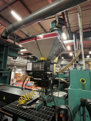 1145499-8 2 plastic injection molding machines, Battenfeld 5000/2500 Unilog 4000 -1988